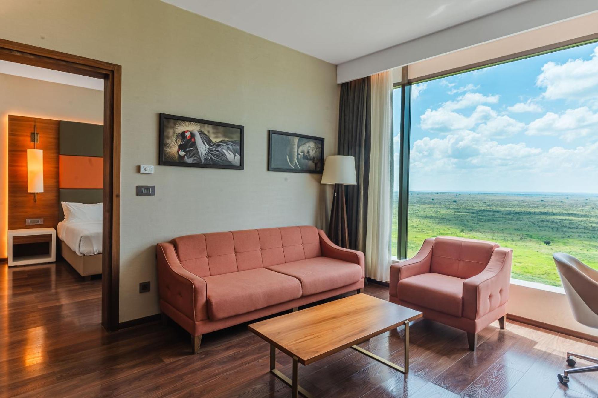Emara Ole-Sereni Nairobi Exterior foto